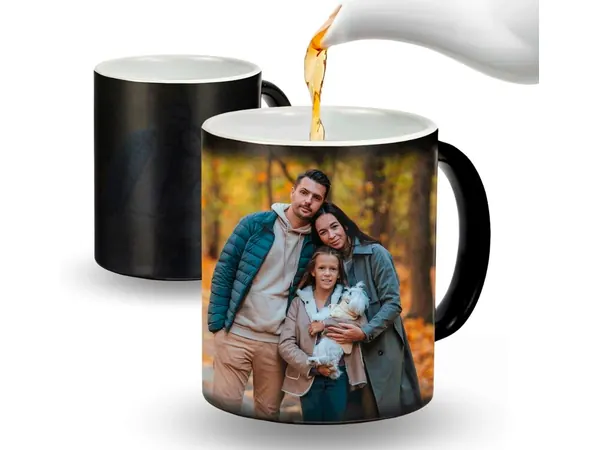 Caneca mágica personalizada com foto que aparece com o calor